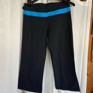 Lululemon Capri Bootcut Crop Leggings